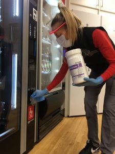 Limpieza y desinfección máquinas vending